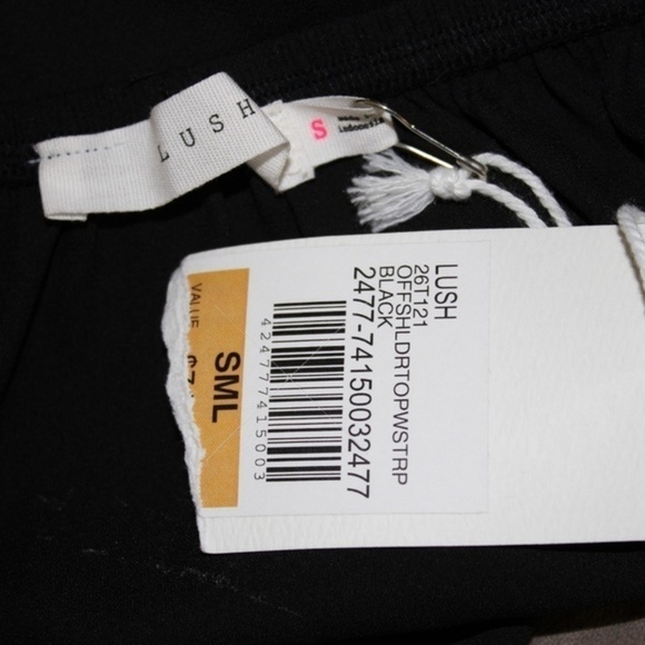 Lush Black Crop Top Size Small NWT - Picture 6 of 6